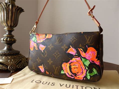 louis vuitton roses pochette|louis vuitton pochette monogram.